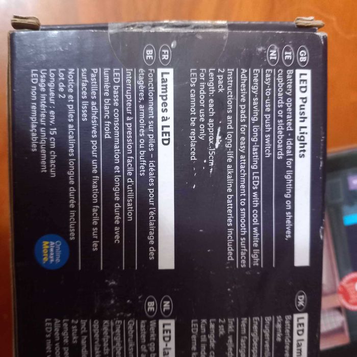 2 LED battery-powered NEW with batteries included64553118485505124