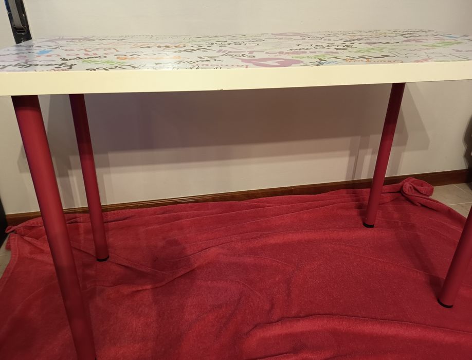 Secretaria jovem - 120 x 60