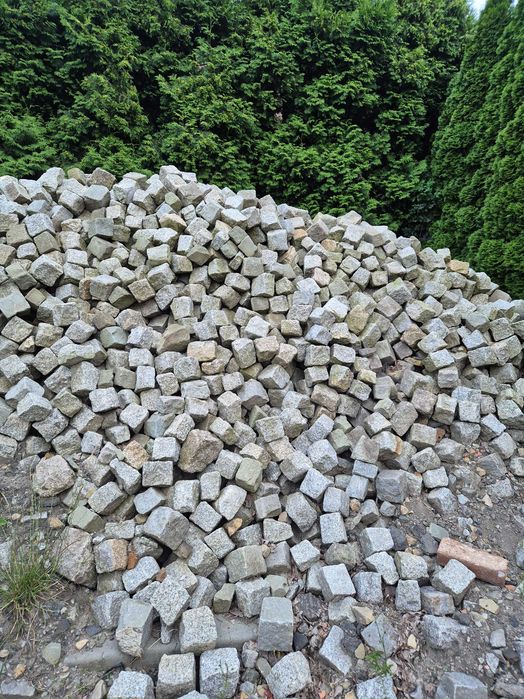 kostka granitowa