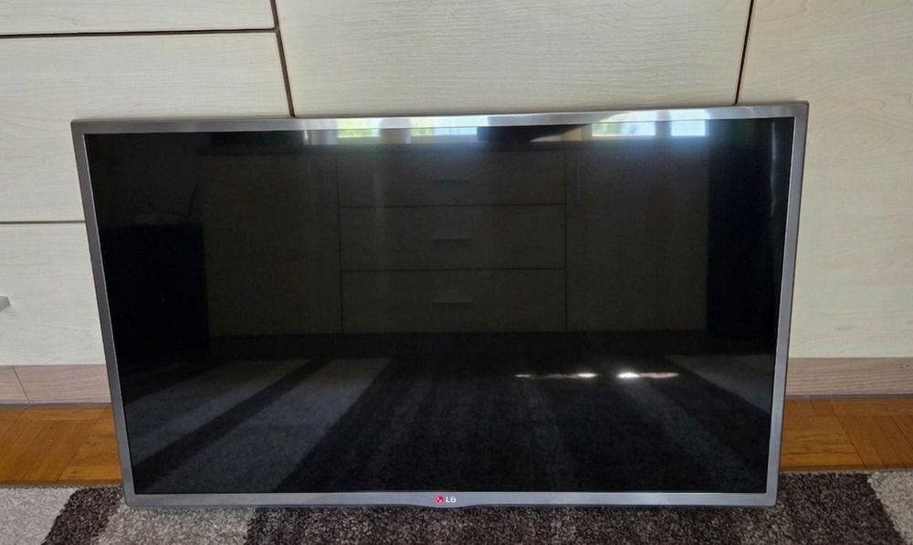 Telewizor LG 32LB650V