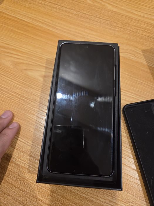 Продам S20 plus grey