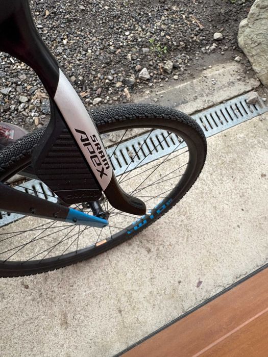 Rower Gravel Rocky Mountain SOLO C50 SRAM Apex r. XL