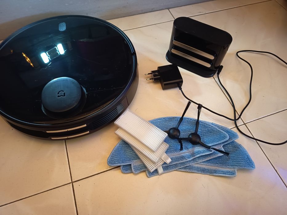 Robot xiaomi vacumm mop p . Ler descrição no fim