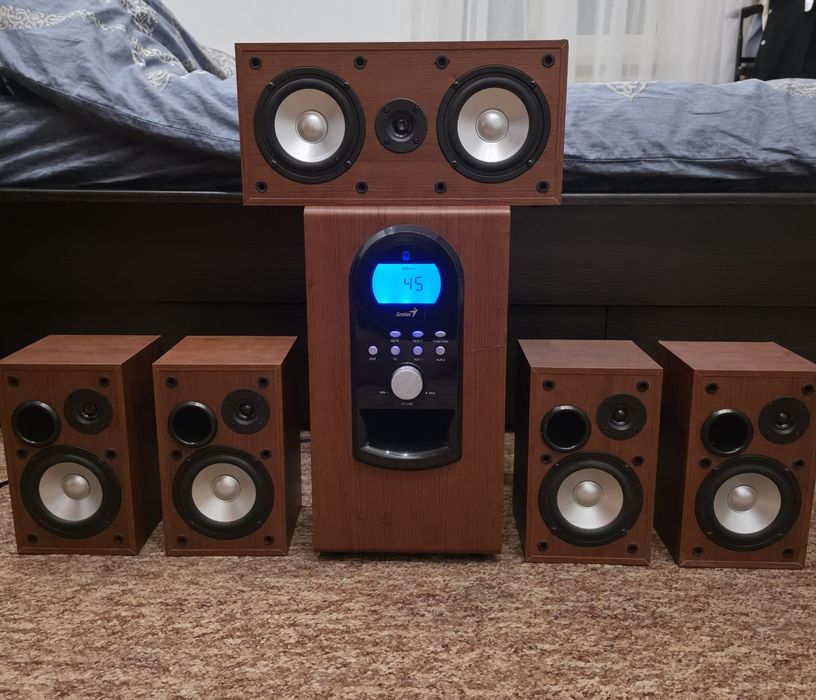 Домашний кинотеатр Genius SW-HF5.1 6000(Акустическая система)колонки, сабвуфер.