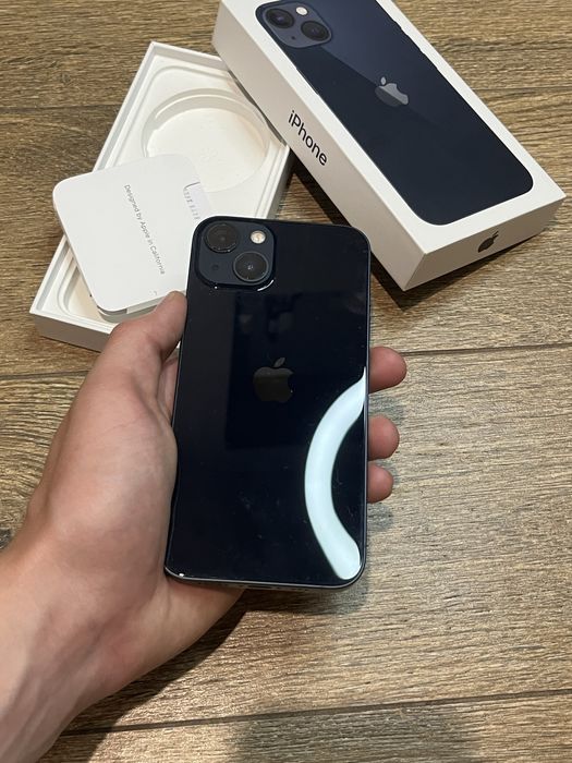 iPhone 13 128GB Midnight / Stan BDB / Pudełko / Etui