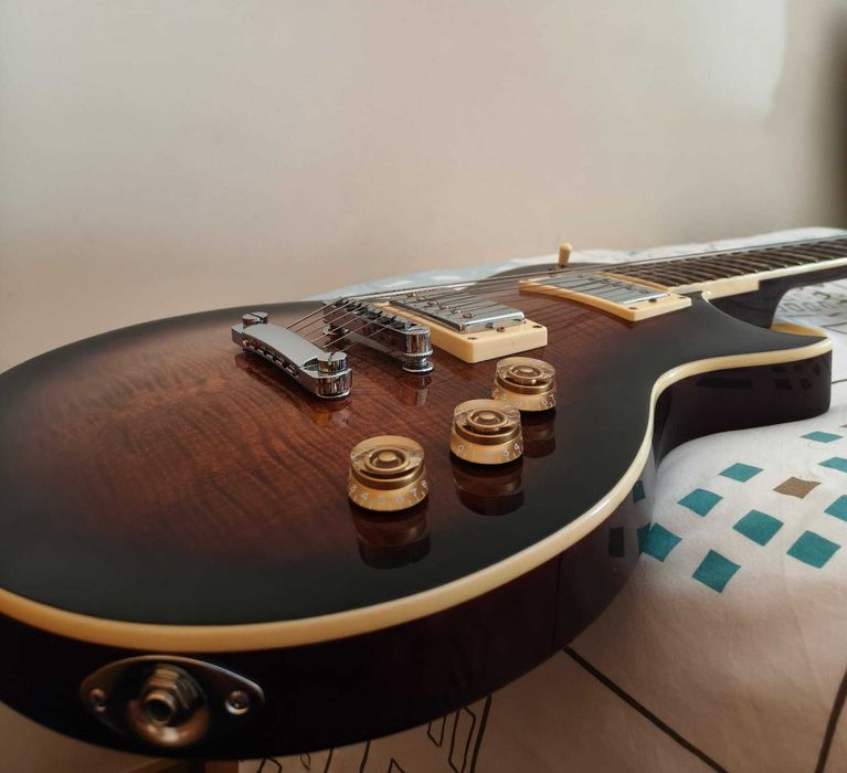 Guitarra ESP LTD EC-256 FM Dark Brown Sunburst