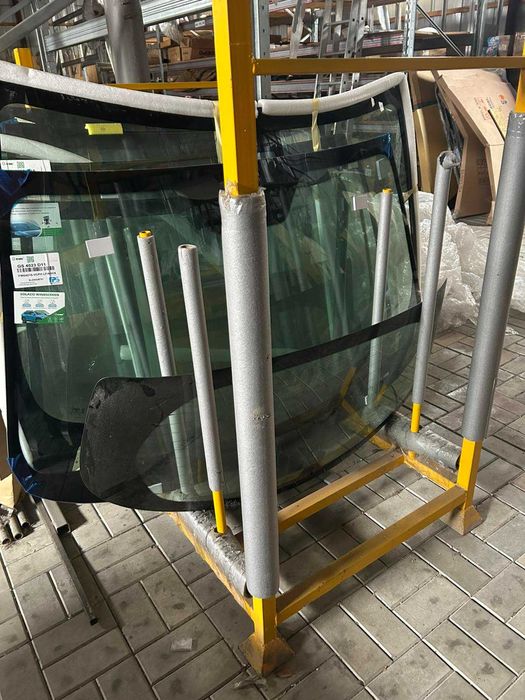 Продам стеллажи-стойки, б/у для стекла