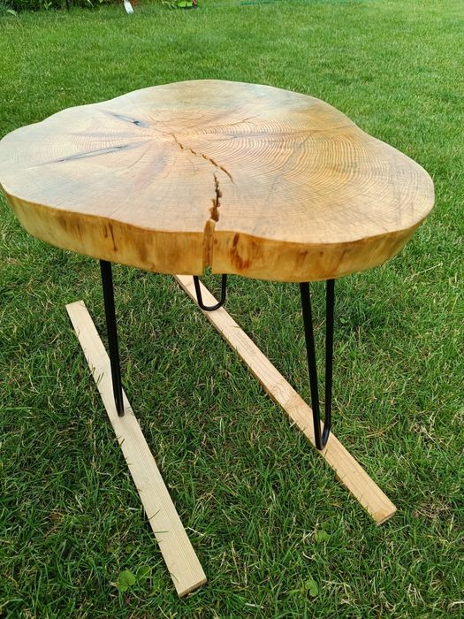 Stolik,plaster drewna