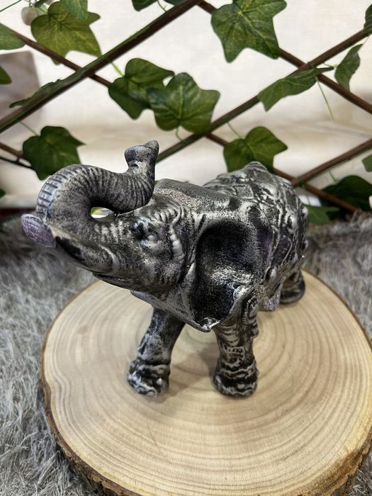 ÚLTIMO Elefante da Sorte NOVO