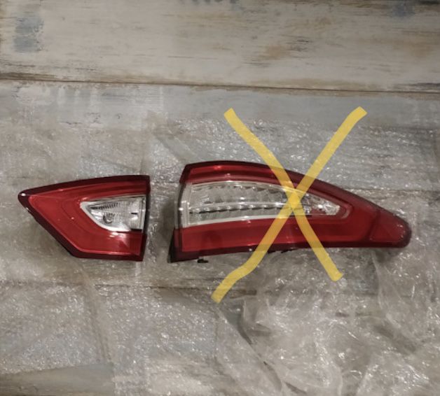 Задние фонари Ford Fusion -16 . В багажник
