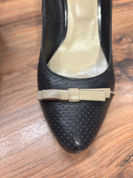 Czarne szpilki,czarne czółenka,skórzane buty