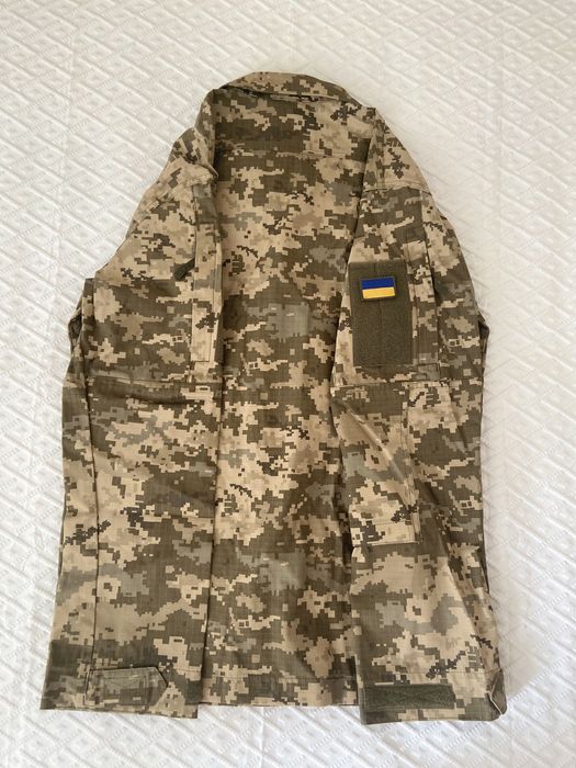 Форма військова піксель