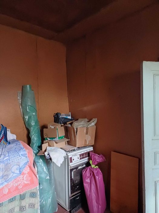 Продається двоповерхова цегляна дача в ст «Вікторія» з можливістю прописки!