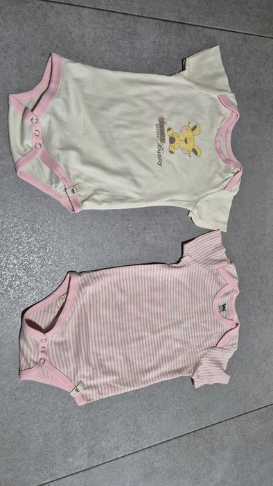 Body 2 sztuki krótki rękaw 86 -92