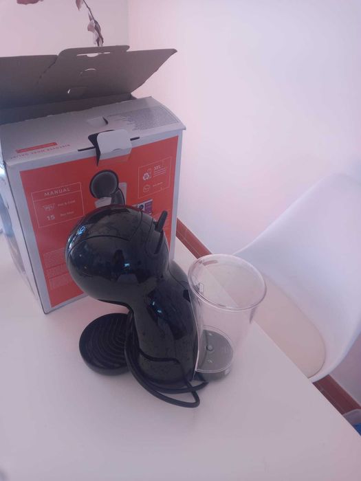 Máquina de Café KRUPS Dolce Gusto Piccolo XS Preto