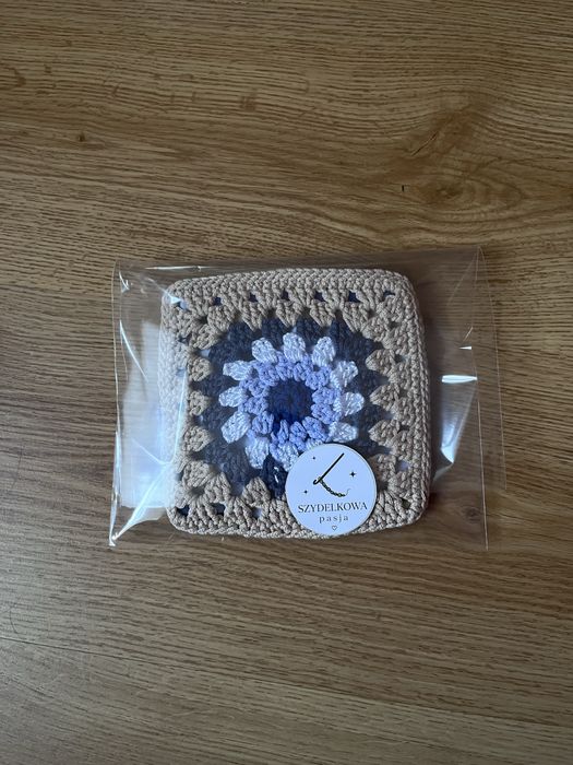 Kosmetyczka ze sznurka poliestrowego