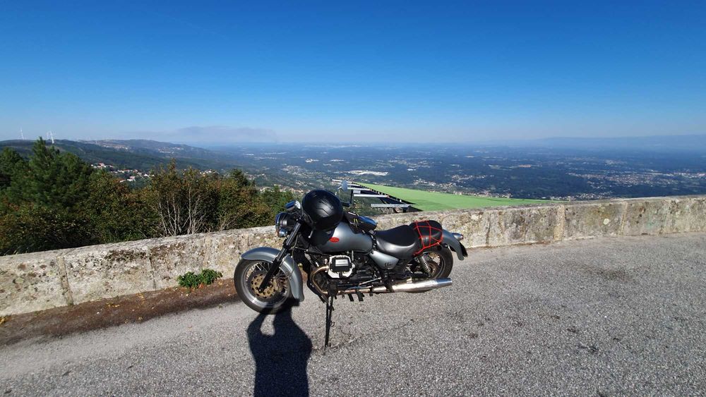 Moto guzzi California stone