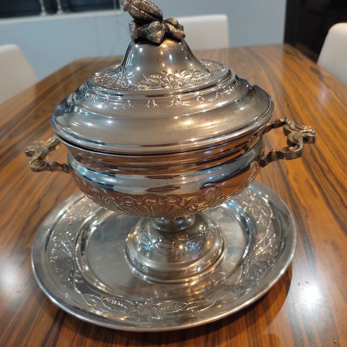 Conjunto prato e terrina (centro de mesa)