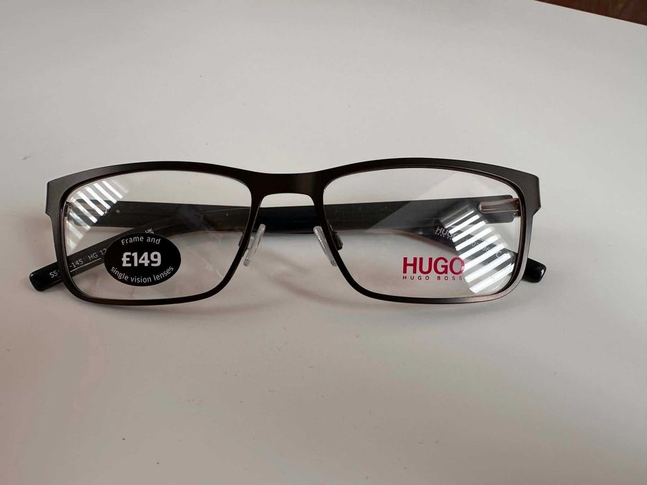 Nowe oprawki HUGO Hugo Boss – męskie okulary premium