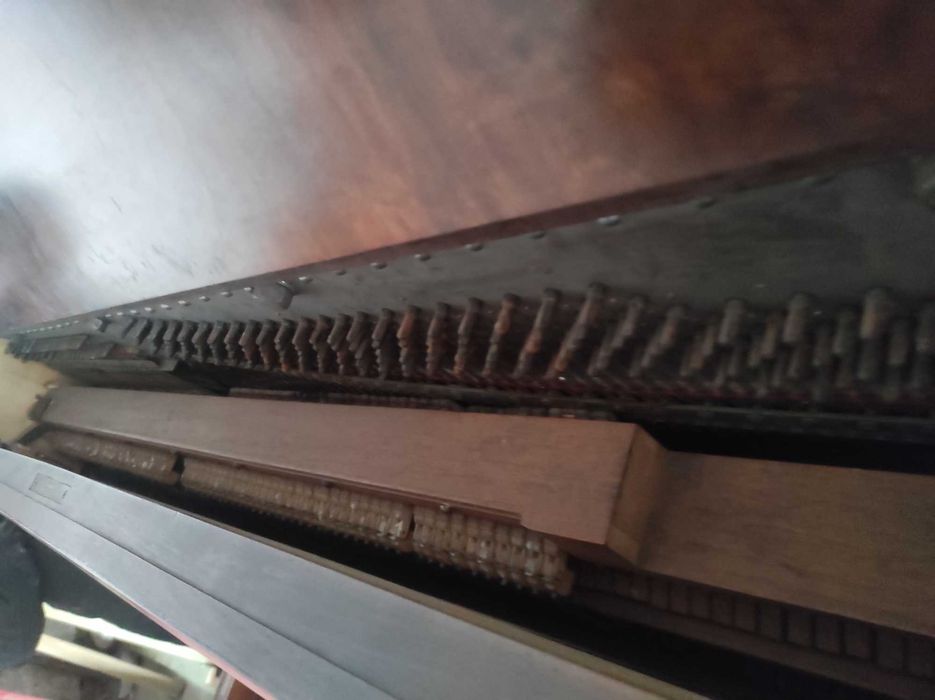 Stary Antyczny Fortepian