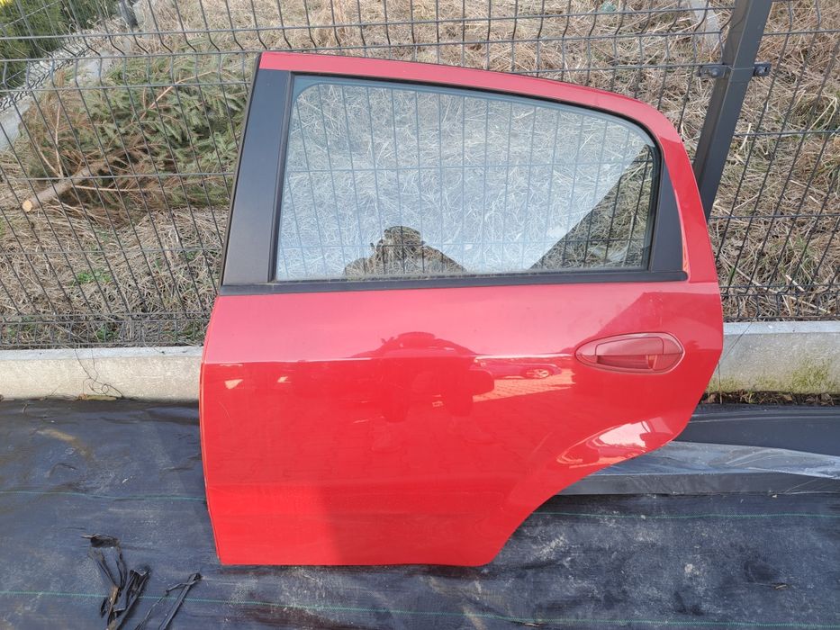 Drzwi tylne lewe – Fiat Grande Punto 2007 – 100 zł