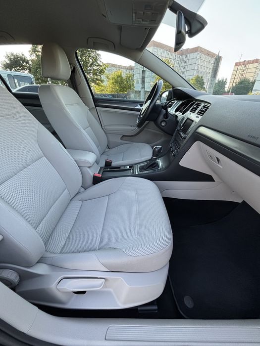 Volkswagen Golf 7