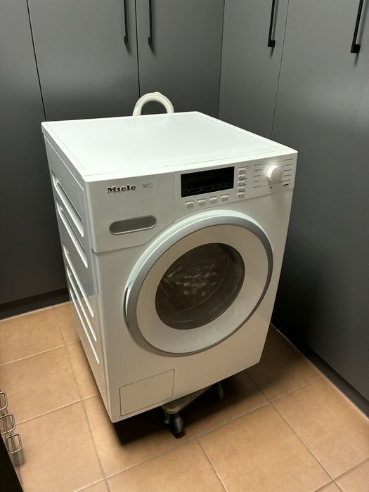 Pralka  automatyczna Miele W1