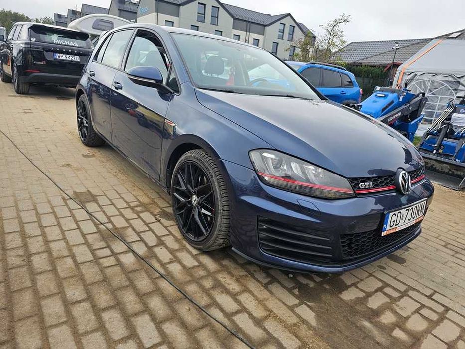 Volkwsagen Golf GTI 2016r/2.0benzyna/245KM/doinwestowany/climatronic