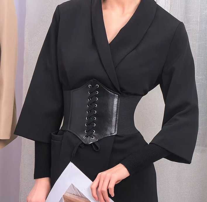 Эластичный корректирующий пояс-корсет для талии на шнуровке и липучке