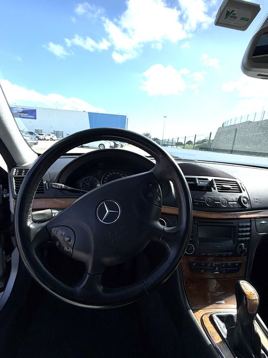 Mercedes-Benz E 220 CDI – 2003