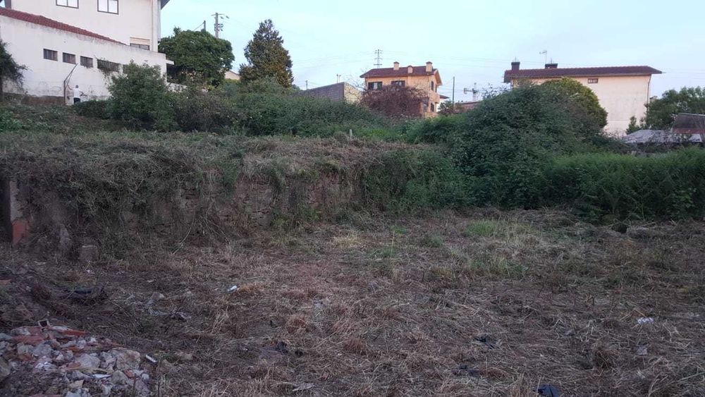 Terreno urbano 700m2