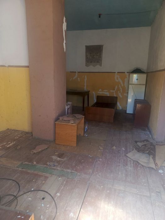 Продається квартира житлового садибного будинку.