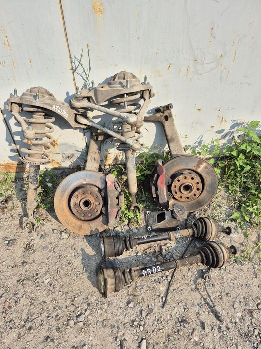 Разбираем Ауди А8D2