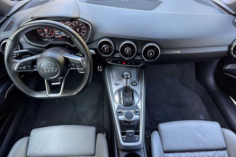 Audi TT quattro      2018