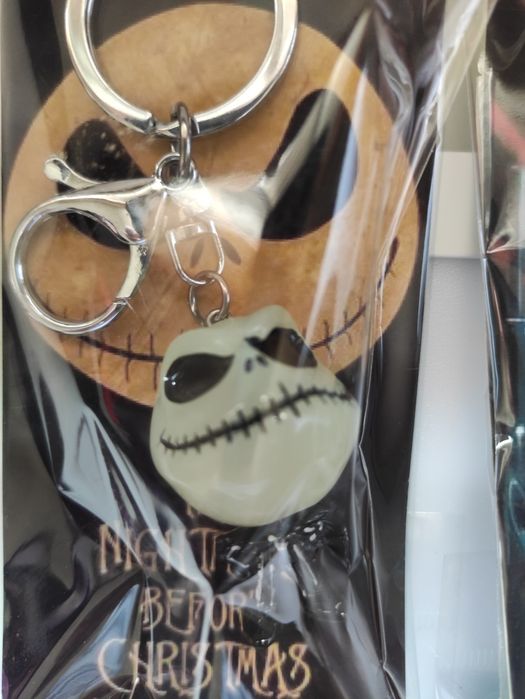 Alien Keychain, Terminator Keychain, Jack Nightmare Before Christmas Keychain, Mortal Kombat Keychain, Paper House Keychain64284044059011123