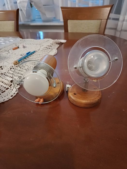 2 lampy kinkiety z żarówkami drewno olcha