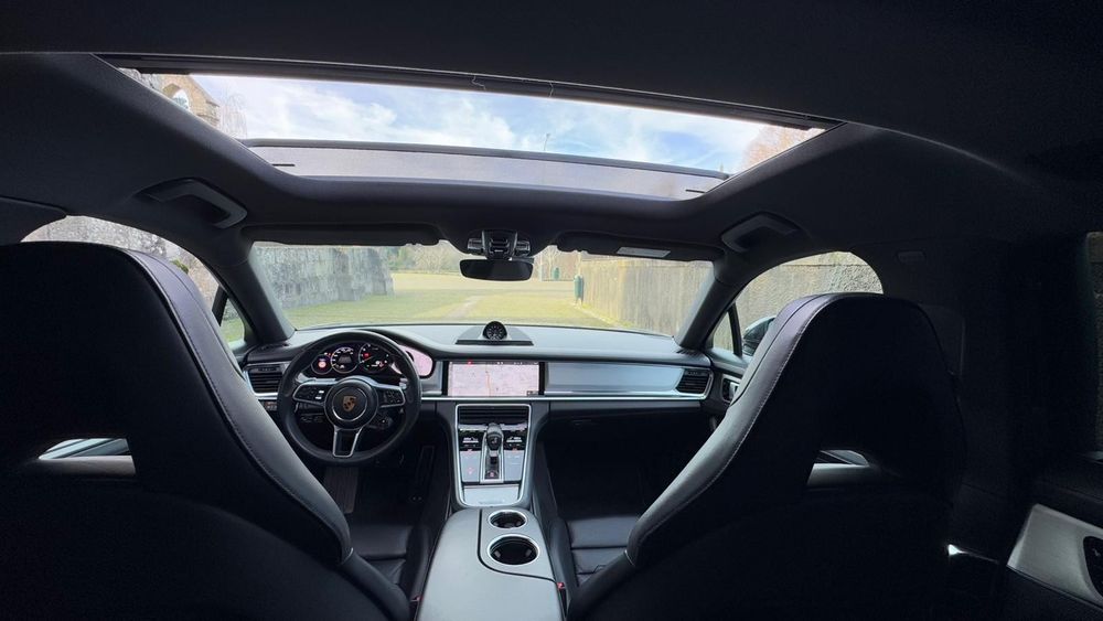 Porsche Panamera Sport Turismo ST 4 E-Hybrid