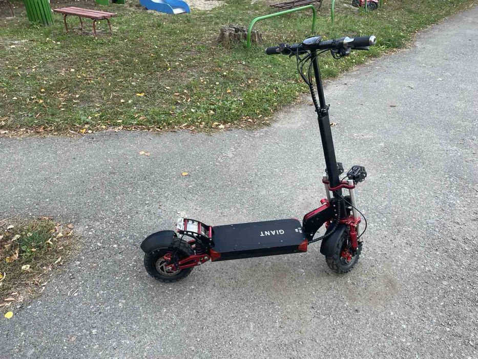 Самокат Giant m11