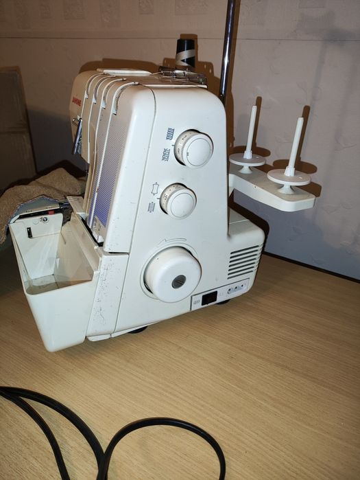 Оверлок janome 644d