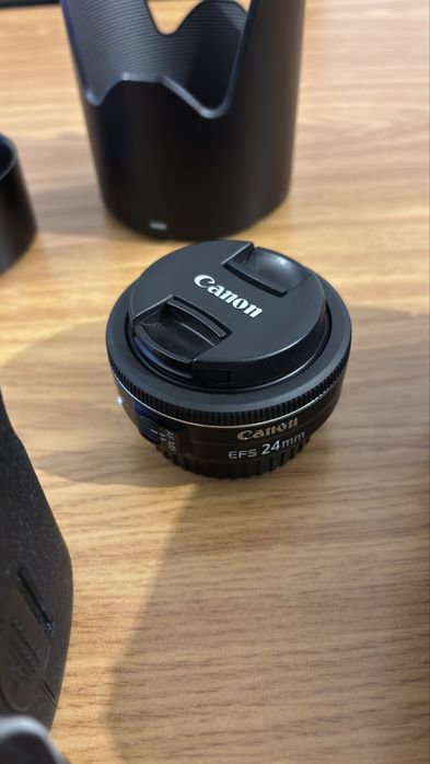 Canon 7D mark II + Tamron 70-300 USD DI + Canon EFS 24mm