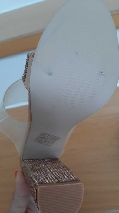 Sapatos Senhora salto alto (POR ESTREAR)