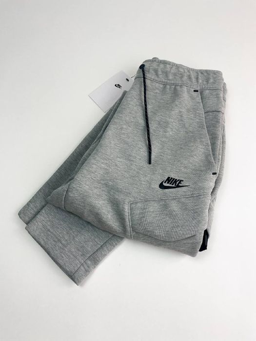 Оригінал! Штани Nike Tech Fleece Cargo (сірі) (M) Нові з бірками!