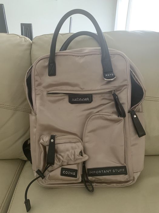 Mochila de mulher da marca Sixtyseven