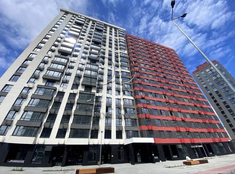 Видова 2-кімнатна квартира з терасою 17 м² | ЖК Варшавський 3 | 19 пов