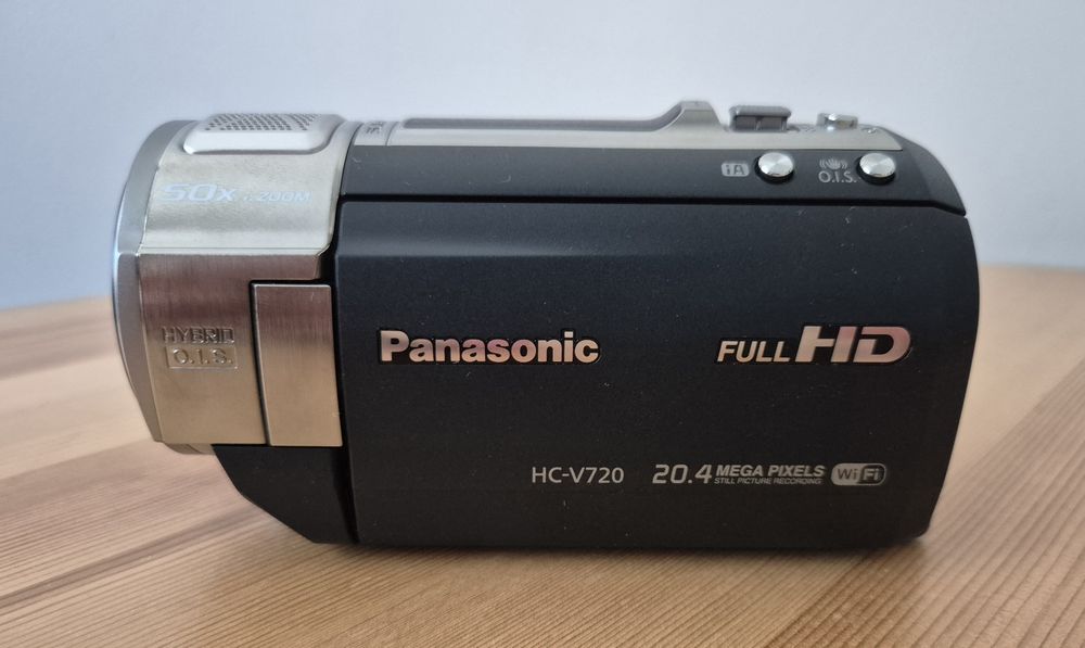 Kamera Panasonic HC-V720