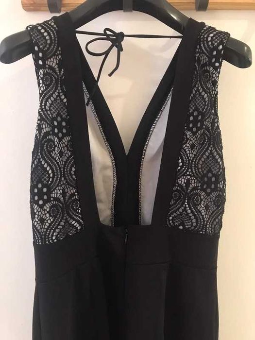 Macacão Preto e Branco