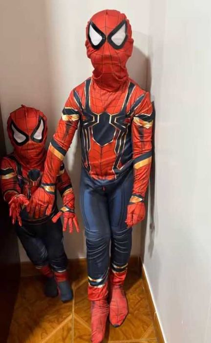 Strój przebranie Spiderman r.140