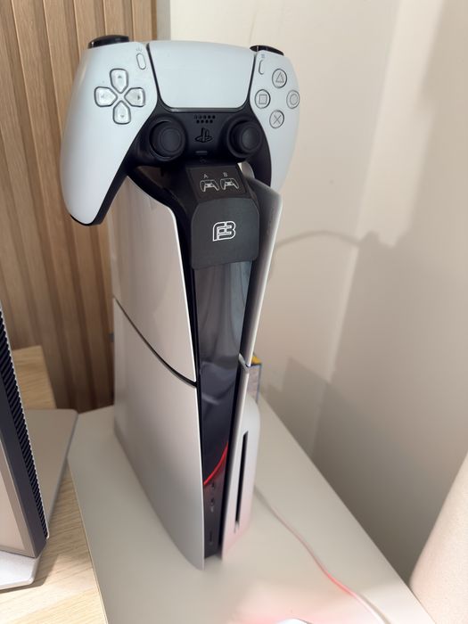 Vendo PS5 com comando