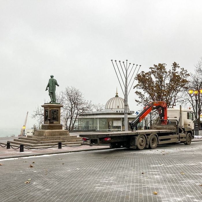 Кран манипулятор одесса