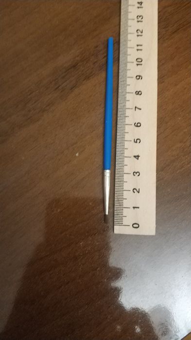 Алмазная мозаика и кисточка для рисования